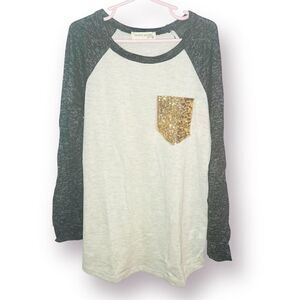 Twenty Second 22nd Long Sleeve Raglan Tee Gold Sequin Pocket Cream 10 / 11